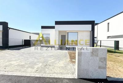 Casă cu 3 camere cu Teren 350 Mp în Berceni