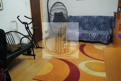 Apartament cu 3 camere decomandat, mobilat în Berceni