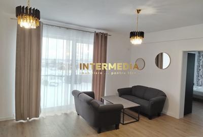 Apartament cu 3 camere decomandat, mobilat în Cetate
