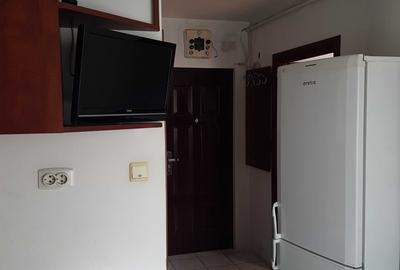 Garsonieră decomandată în Gării - 2