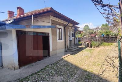 Casă cu 4 camere cu Teren 818 Mp în Central