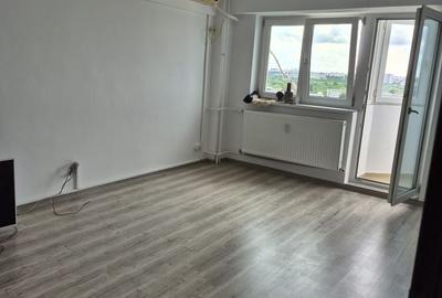 Apartament cu 2 camere decomandat în Vitan