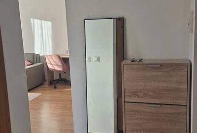 Apartament cu 3 camere semidecomandat în Central - 2