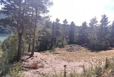 Teren de 2000 mp, în Central