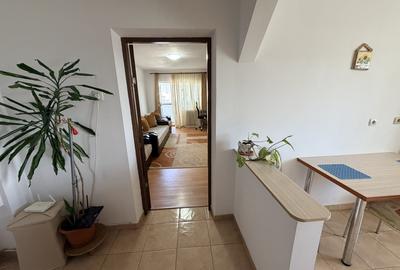 Apartament cu 2 camere decomandat, mobilat în 13 Septembrie - 4