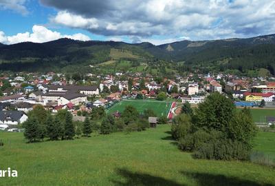 Teren de 5096 mp, în Central