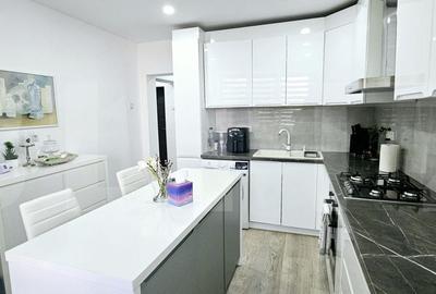 Apartament cu 2 camere decomandat în Sud - 1