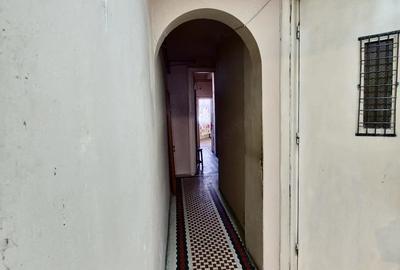 Apartament cu 4 camere decomandat în Universitate