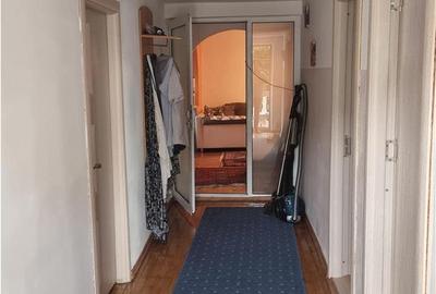 Casă cu 3 camere cu Teren 425 Mp în Păușești - 8