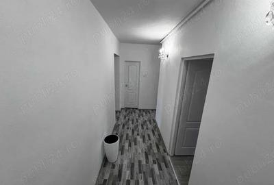 Apartament cu 2 camere decomandat în Petrila - 4