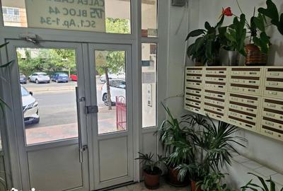 Apartament cu 2 camere, mobilat în Centrul Civic