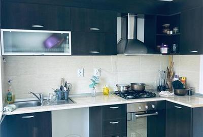 Apartament cu 3 camere decomandat în Tătărași - 7