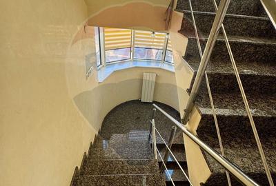 Casă cu Teren 620 Mp în Central - 18
