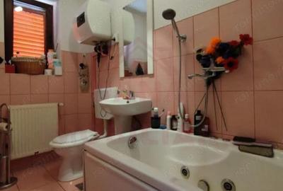 Casă cu Teren 440 Mp în Poiana - 6