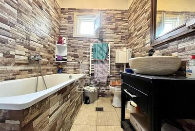 Casă cu 5 camere cu Piscina în Elisabetin - 9