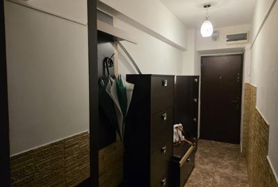 Apartament cu 3 camere decomandat în Gorjului - 2