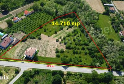 Casă cu 6 camere cu Teren 14710 Mp în Șuici - 4