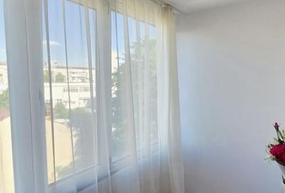 Apartament cu 3 camere decomandat în Sărari - 14