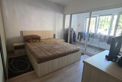 Apartament cu 2 camere decomandat în Casa de Cultură - 9