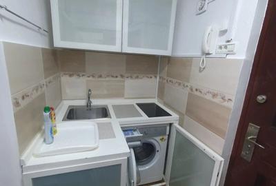 Garsonieră decomandată în Aradului