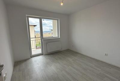 Apartament cu 3 camere decomandat în Șelimbăr - 8