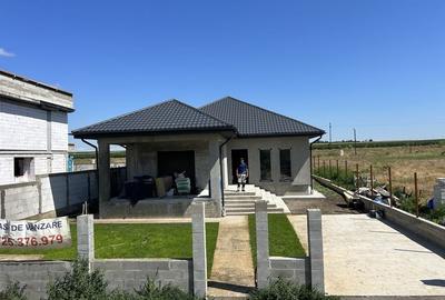 Casă cu 4 camere în Valu lui Traian - 5