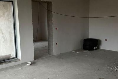 Casă cu 4 camere cu Teren 150 Mp în Vânători - 3
