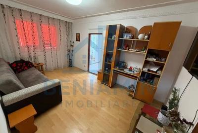 Apartament cu 2 camere semidecomandat în Craiovița Nouă - 3