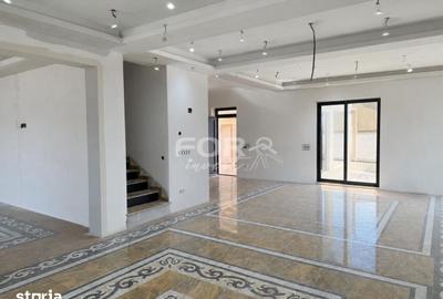 Casă cu 6 camere cu Teren 409 Mp în Central