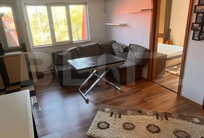 Apartament cu 2 camere semidecomandat, mobilat în Universității