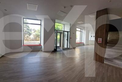 Spațiu comercial, de 303 mp, în Unirii - 3