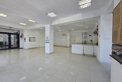 Spațiu comercial, de 140 mp, în Central