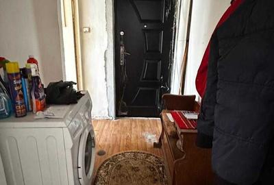 Apartament cu 2 camere semidecomandat în Micro 6