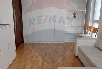 Apartament cu 2 camere decomandat în Galata - 9