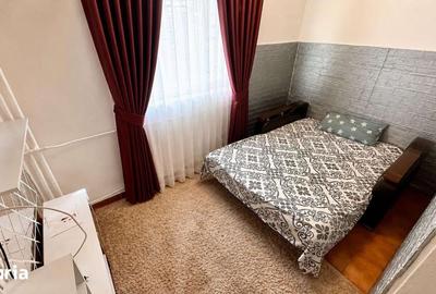 Apartament cu 2 camere decomandat în Republicii
