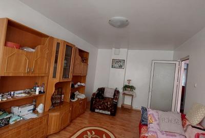 Apartament cu 4 camere decomandat, mobilat în Alexandru cel Bun - 3