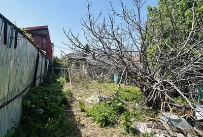 Casă cu 3 camere cu Teren 437 Mp în Andronache