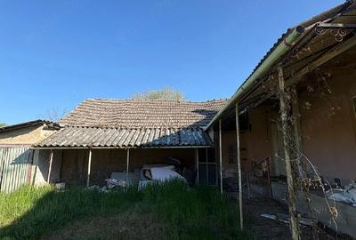 Casă cu Teren 1300 Mp în Urziceni - 1