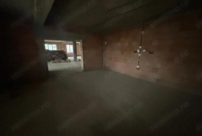 Casă cu 6 camere cu Teren 1150 Mp în Mihalț - 6