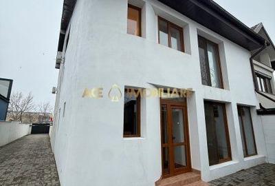Casă cu 4 camere cu Teren 50 Mp în Vitan