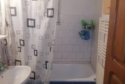 Apartament cu 2 camere decomandat în Popa Șapcă