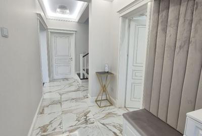 Casă cu 4 camere cu Teren 450 Mp în Galata