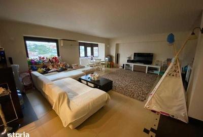 Apartament cu 4 camere în Gară