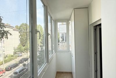Apartament cu 3 camere în Decebal