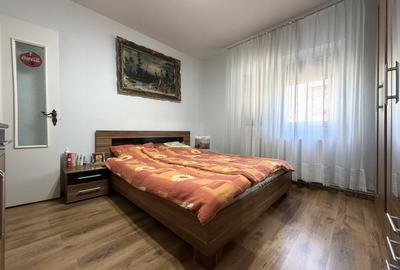 Apartament cu 3 camere decomandat, mobilat în Plăvăț II - 4