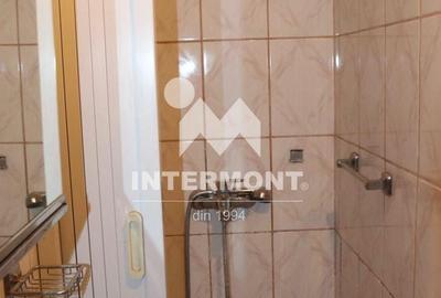 Apartament cu 4 camere în Central - 2
