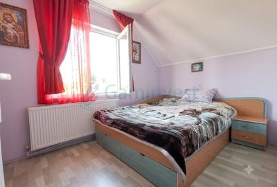 Casă cu 3 camere cu Canalizare în Cihei