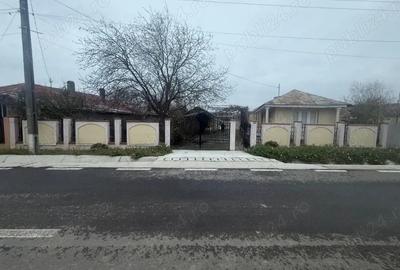 Casă în Central - 1
