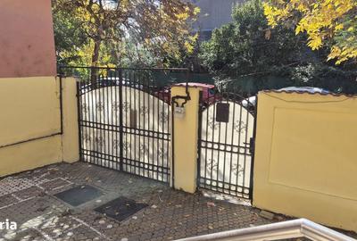 Casă cu 5 camere cu Teren 200 Mp în Bucureștii Noi - 8