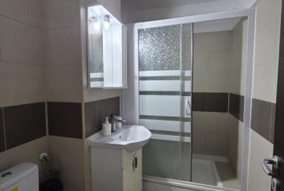 Apartament cu 3 camere semidecomandat, mobilat în Faleza Nord - 12